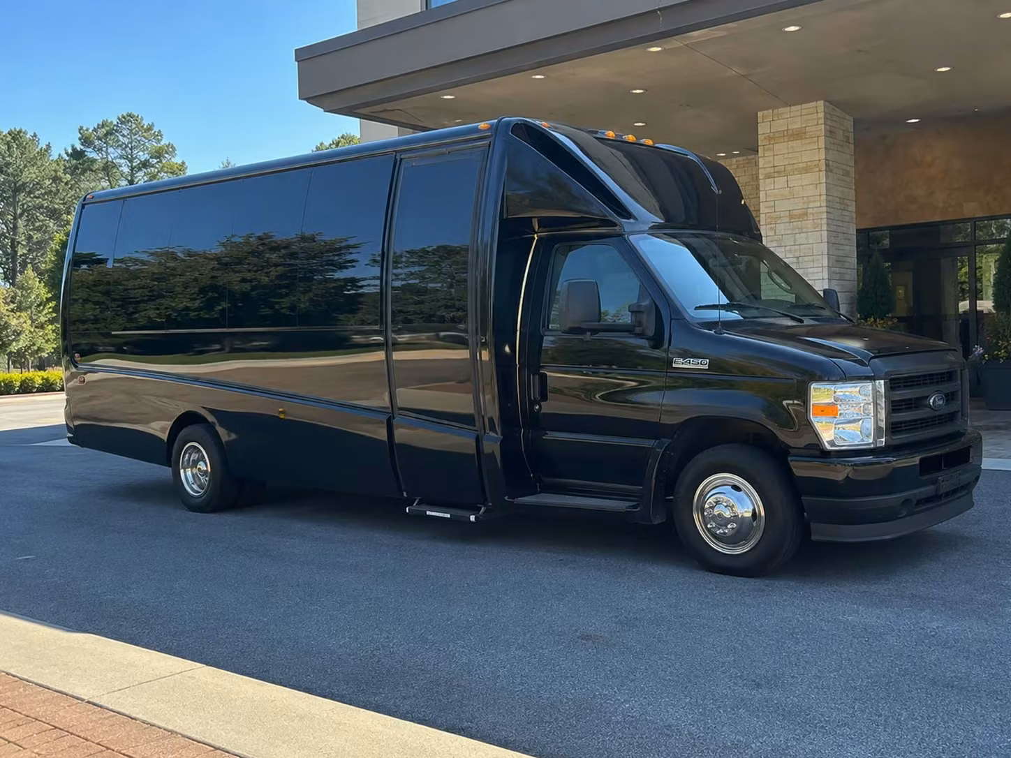 cedar rapids sporting event transportation