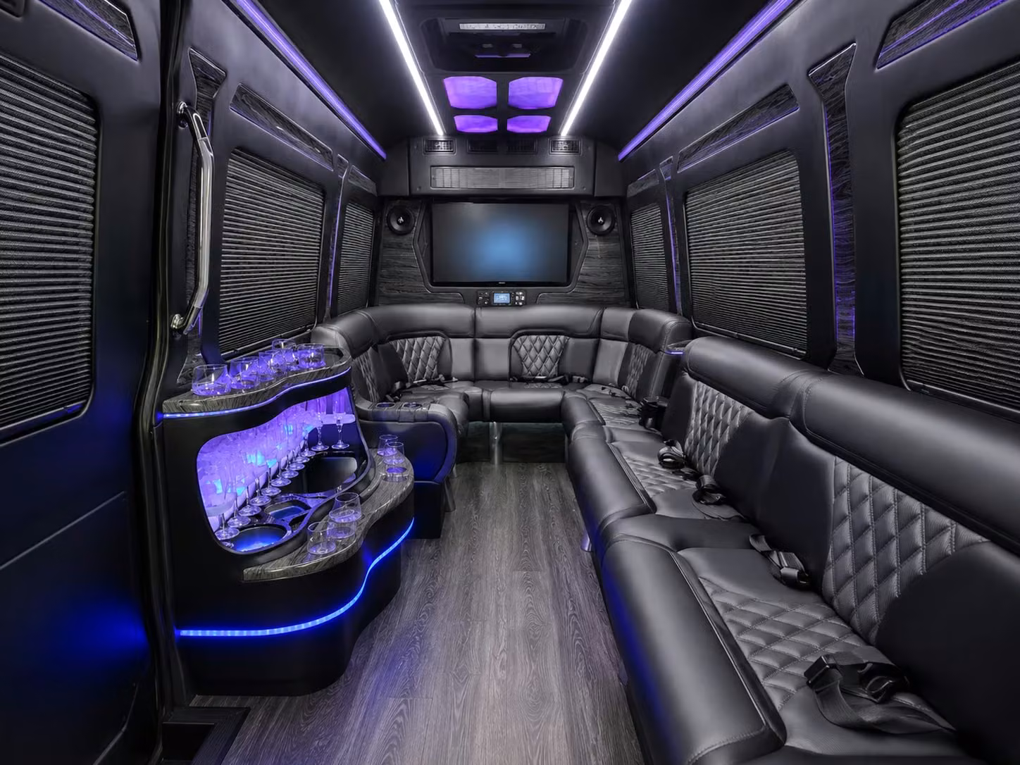 cedar rapids sports team and tournament bus rentals for long distance travel