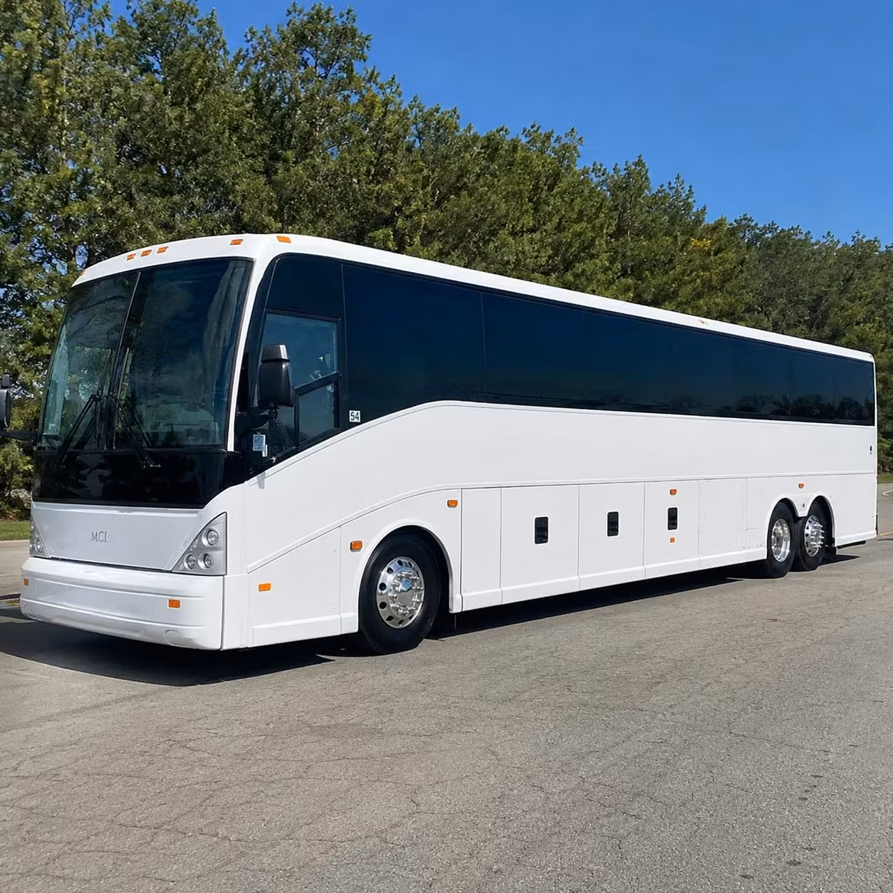 group airport shuttles to and from the eastern iowa airport cid